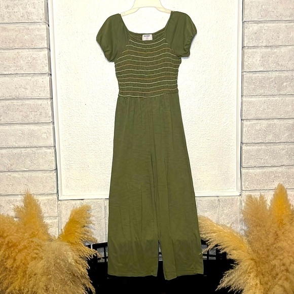 Old Navy Juniors olive green romper size XL - Picture 1 of 9